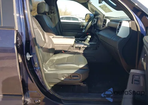 2023 Toyota Tundra Platinum из США, поврежденный, VIN 5TFNA5EC4PX014083